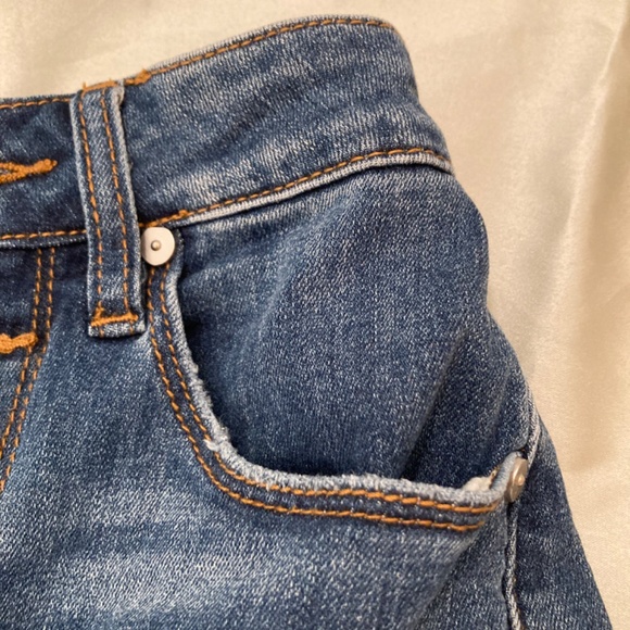 Indigo Rein Blue Denim Tiny High Waist Shorts Button Fly Juniors Size 00 EUC - Picture 7 of 14